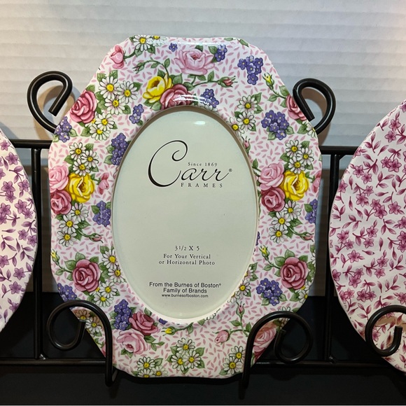 Carr Porcelain Floral Photo Frames Set W/Black Wall Rack  Set Of 3- NIB - Picture 4 of 8